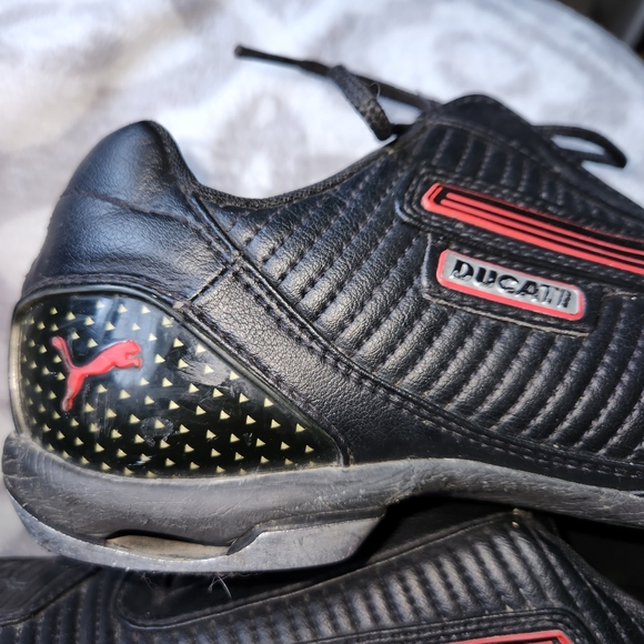 9 Puma Ducati driving sneaker shoe black with red details - Picture 9 of 11